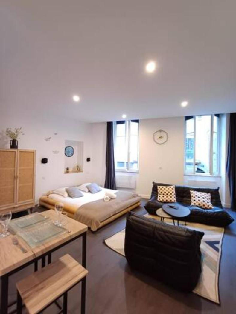 Le Sainte Claire - Majord'Home Annecy Centre Exteriér fotografie